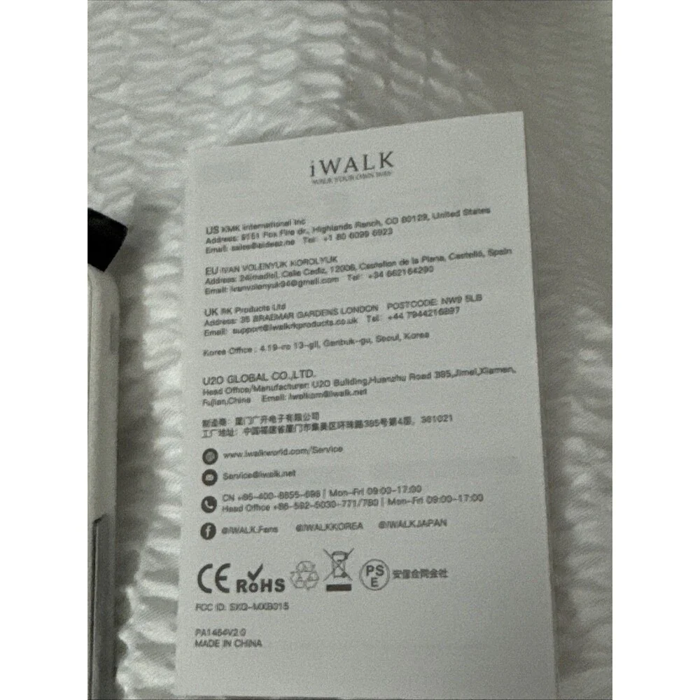 iWalk 5000mAh Magnetic Wireless Portable Charger With Stand White